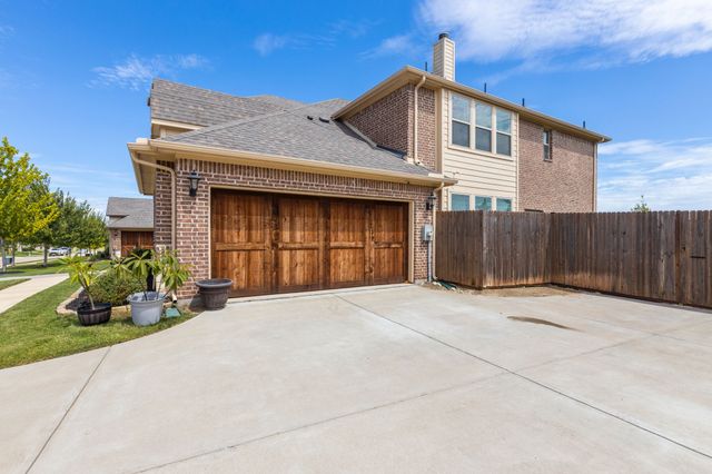 4206 Dandelion Lane, Midlothian, TX 76065