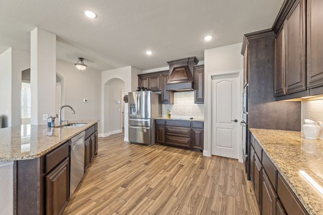 4206 Dandelion Lane, Midlothian, TX 76065