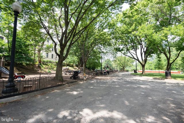 2707 ADAMS MILL RD NW #101, Washington, DC 20009