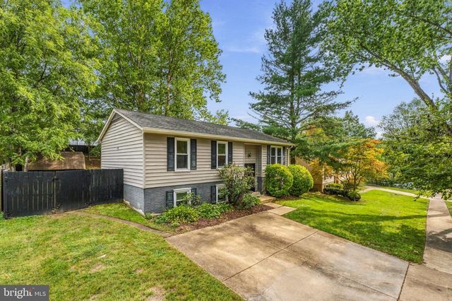 12405 KAYAK DR, Upper Marlboro, MD 20772