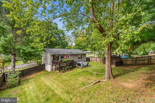 12405 KAYAK DR, Upper Marlboro, MD 20772