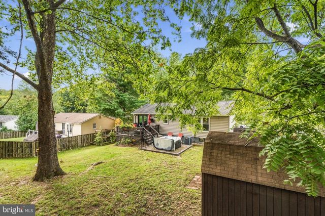 12405 KAYAK DR, Upper Marlboro, MD 20772