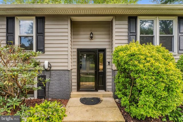 12405 KAYAK DR, Upper Marlboro, MD 20772