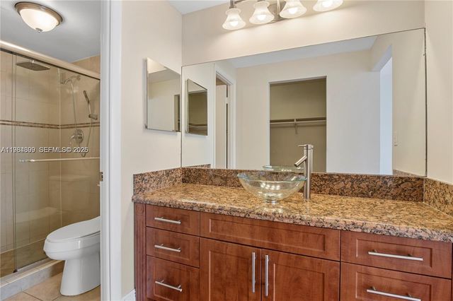 16740 NE 9th Ave 204, North Miami Beach, FL 33162