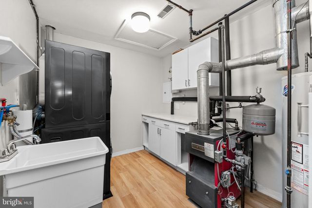 745 TENNYSON DR, Warminster, PA 18974