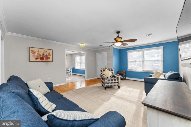 745 TENNYSON DR, Warminster, PA 18974