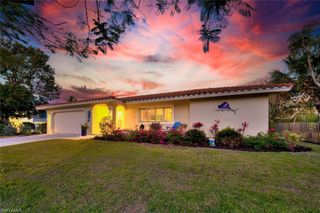 1056 S Yachtsman DR, Sanibel, FL 33957