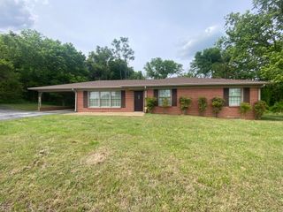 140 Short St, Liberty, TN 37095