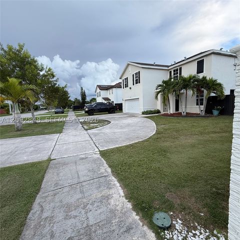 30221 SW 157th Ave, Homestead, FL 33033
