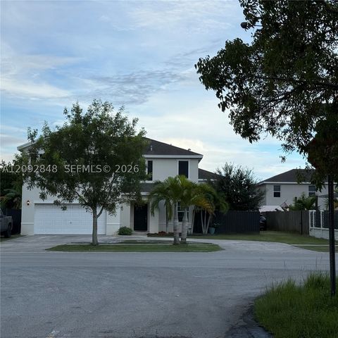 30221 SW 157th Ave, Homestead, FL 33033