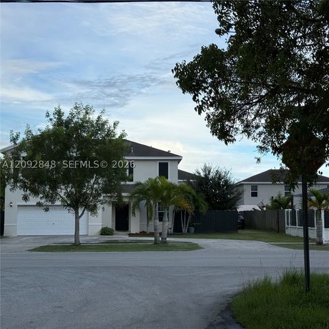 30221 SW 157th Ave, Homestead, FL 33033