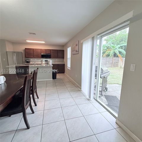 30221 SW 157th Ave, Homestead, FL 33033
