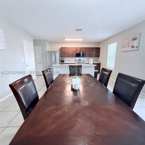 30221 SW 157th Ave, Homestead, FL 33033