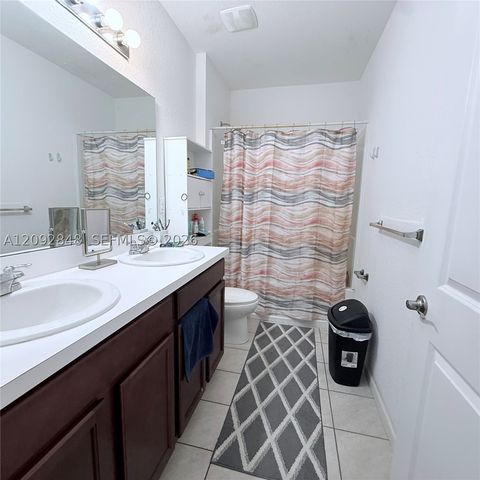 30221 SW 157th Ave, Homestead, FL 33033