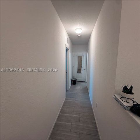 30221 SW 157th Ave, Homestead, FL 33033