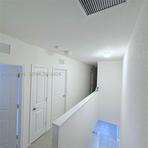 30221 SW 157th Ave, Homestead, FL 33033