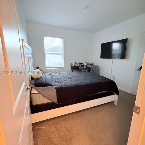 30221 SW 157th Ave, Homestead, FL 33033