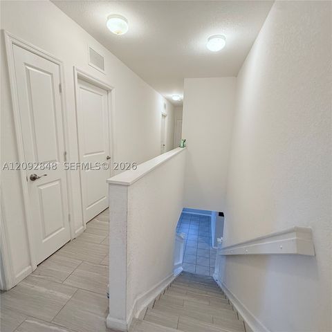 30221 SW 157th Ave, Homestead, FL 33033