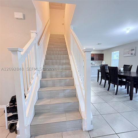 30221 SW 157th Ave, Homestead, FL 33033