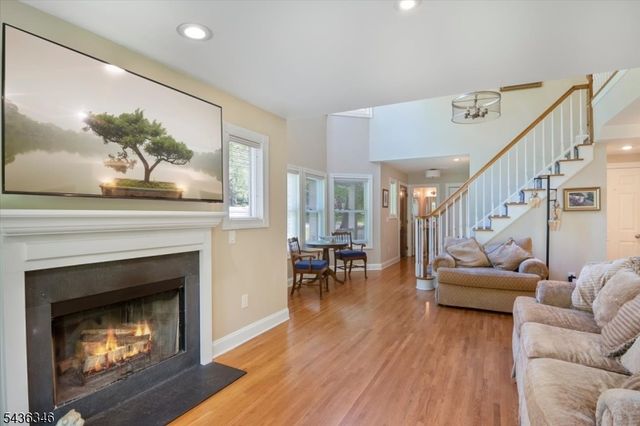 23 Rock Creek Woods Dr, Lambertville City, NJ 08530