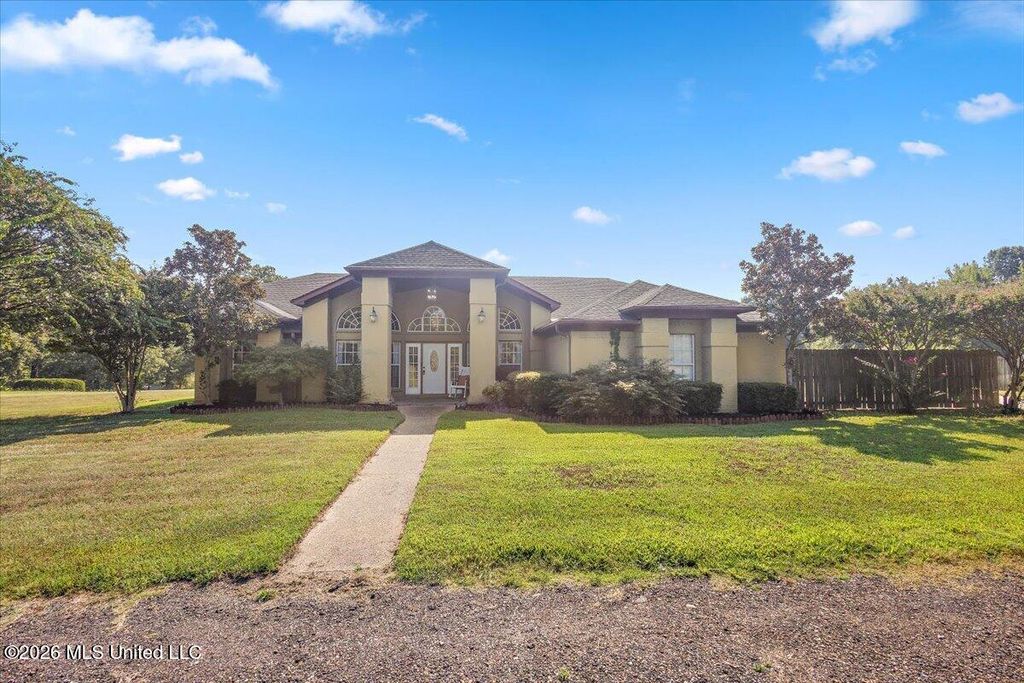 14265 Harrison Drive, Byhalia, MS 38611 — photo 2