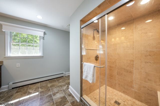390 Forest Hill Way, Mountainside Boro, NJ 07092