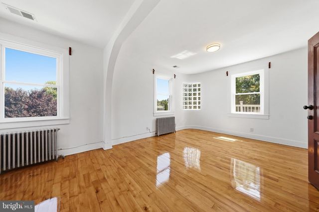 34 HARVARD RD, Hagerstown, MD 21742
