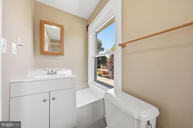 34 HARVARD RD, Hagerstown, MD 21742