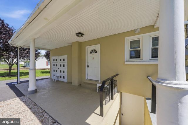 34 HARVARD RD, Hagerstown, MD 21742