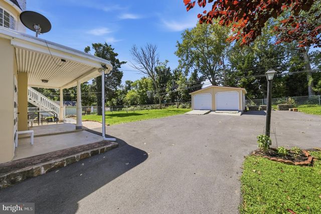 34 HARVARD RD, Hagerstown, MD 21742