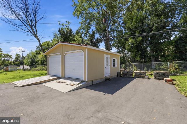 34 HARVARD RD, Hagerstown, MD 21742
