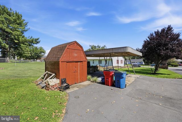 34 HARVARD RD, Hagerstown, MD 21742