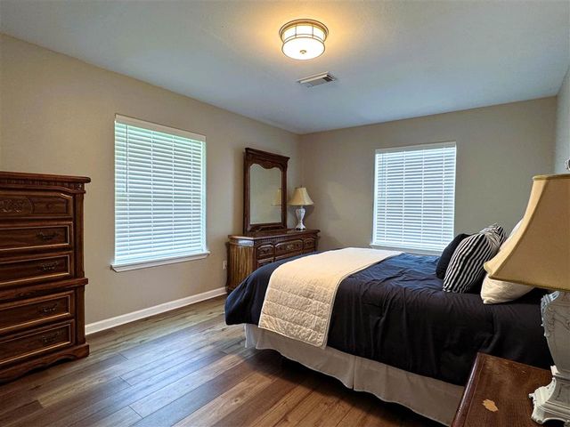 405 McKinley Street, Westlake, LA 70669