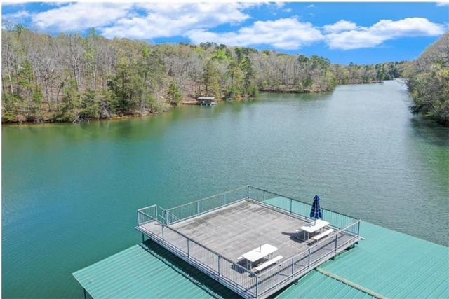 3459 Dockside Shores Drive, Gainesville, GA 30506