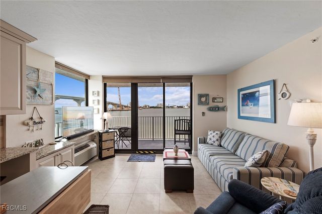 8701 Estero BLVD 102, Bonita Springs, FL 33931