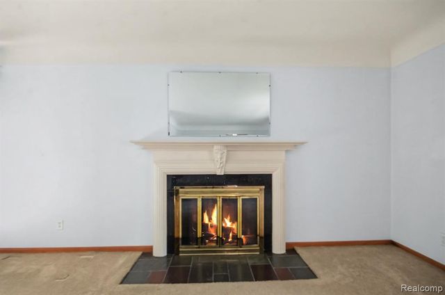 1043 Claremont Street, Dearborn, MI 48124