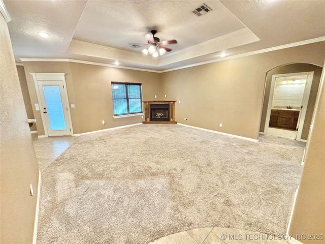 1714 E Old Military Road, Stigler, OK 74462