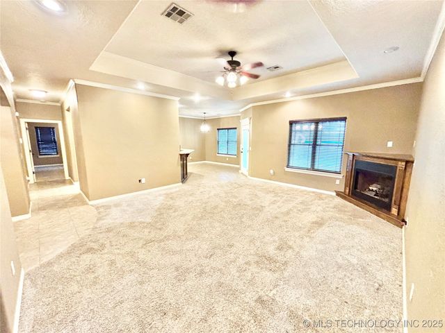 1714 E Old Military Road, Stigler, OK 74462