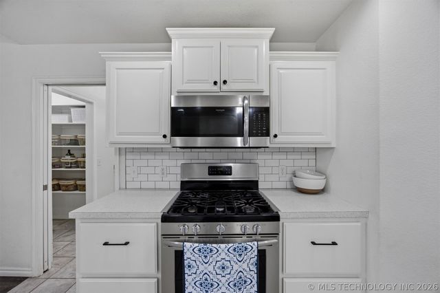 14902 E 370 Road, Claremore, OK 74017