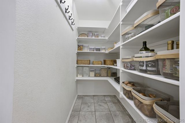 14902 E 370 Road, Claremore, OK 74017