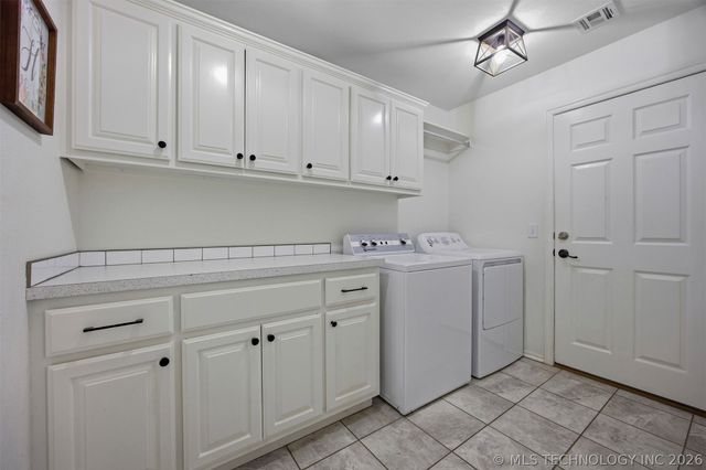 14902 E 370 Road, Claremore, OK 74017