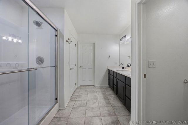 14902 E 370 Road, Claremore, OK 74017