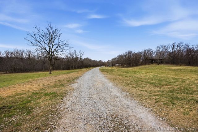 14902 E 370 Road, Claremore, OK 74017