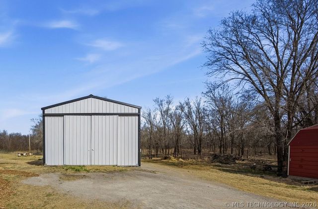 14902 E 370 Road, Claremore, OK 74017