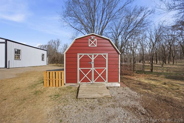 14902 E 370 Road, Claremore, OK 74017