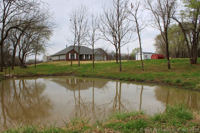 14902 E 370 Road, Claremore, OK 74017