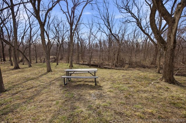 14902 E 370 Road, Claremore, OK 74017