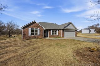 14902 E 370 Road, Claremore, OK 74017