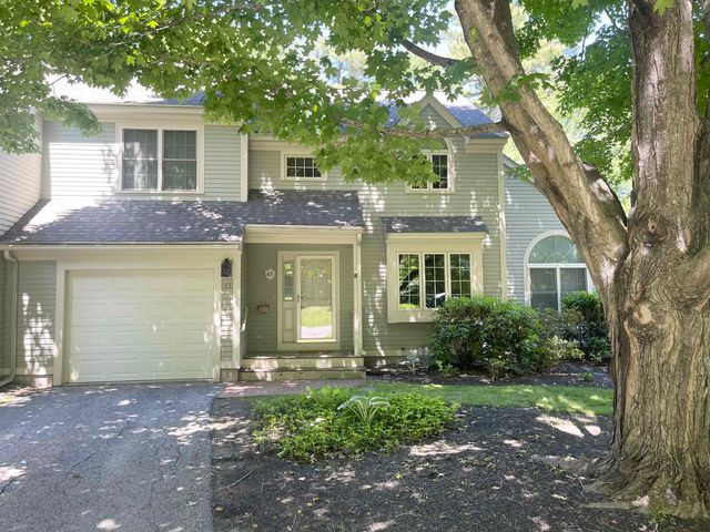63 Peninsula Drive, Stratham, NH 03885
