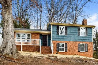 5909 Ruth Drive, Charlotte, NC 28215